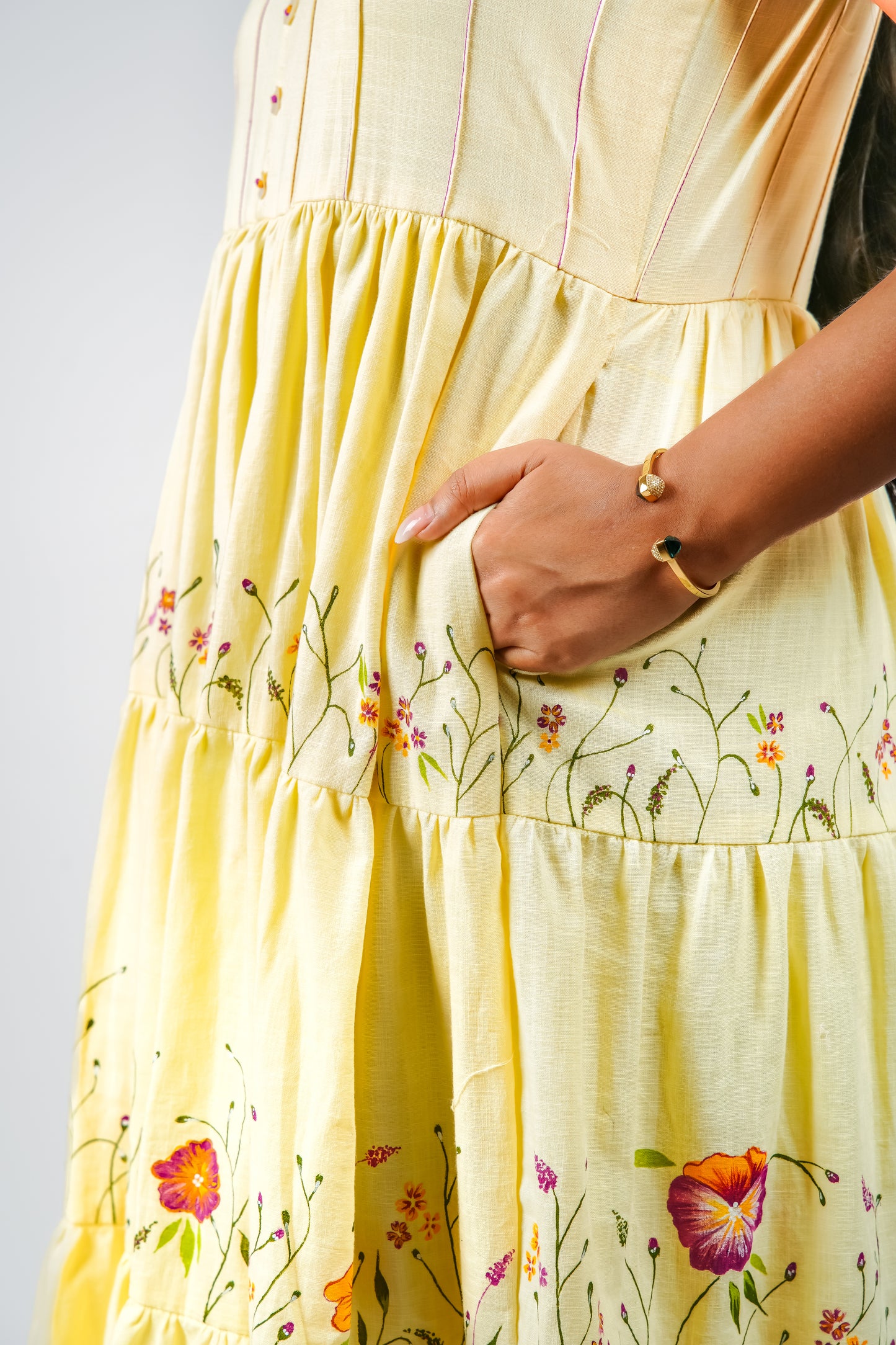 VIOLINA Dress